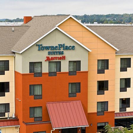 Towneplace Suites By Marriott York Exterior photo