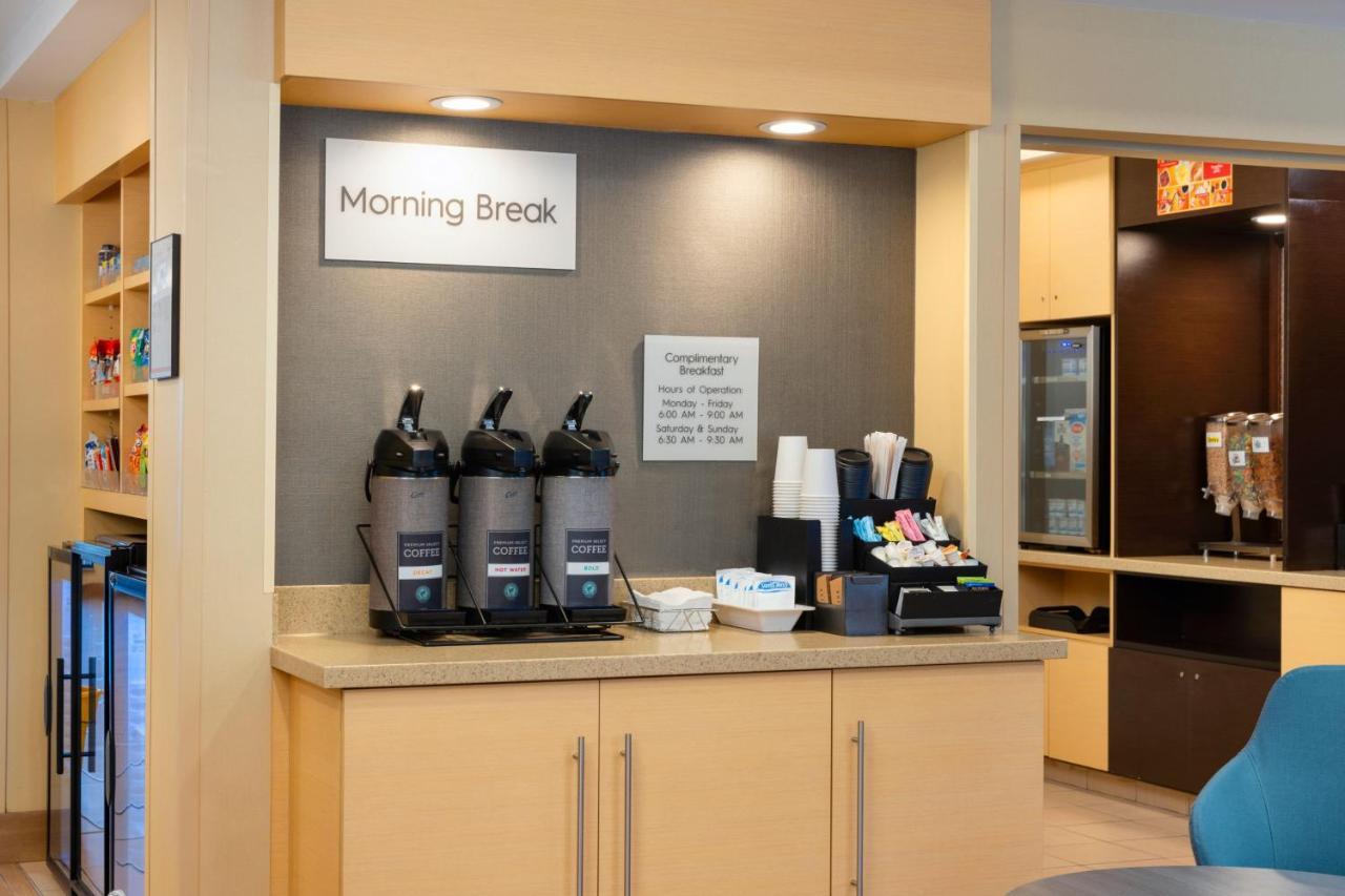 Towneplace Suites By Marriott York Exterior photo