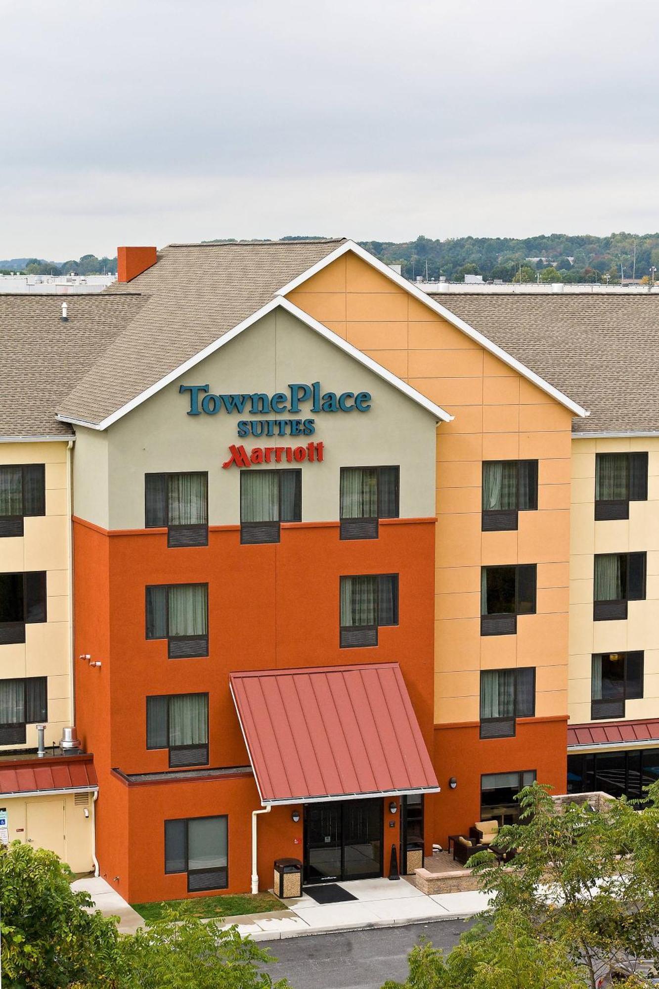 Towneplace Suites By Marriott York Exterior photo